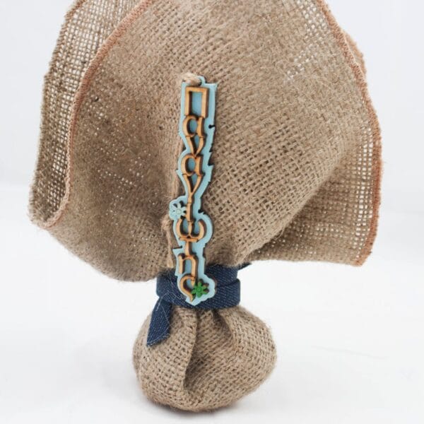 ΜΠΟΜΠΟΝΙΕΡΑ ΛΙΝΑΤΣΑ ΜΕ ΟΝΟΜΑ